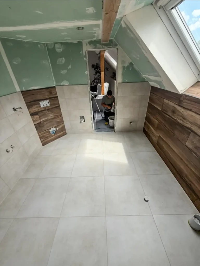 Dahlke Sanierung GmbH – Hochwertige Fliesenarbeiten für Wand und Boden, individuell abgestimmt auf Ihre Räume und Wünsche.